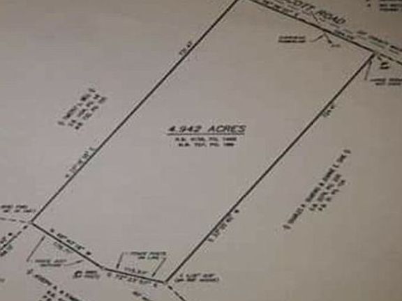 3rd image of 608 John Scott Rd