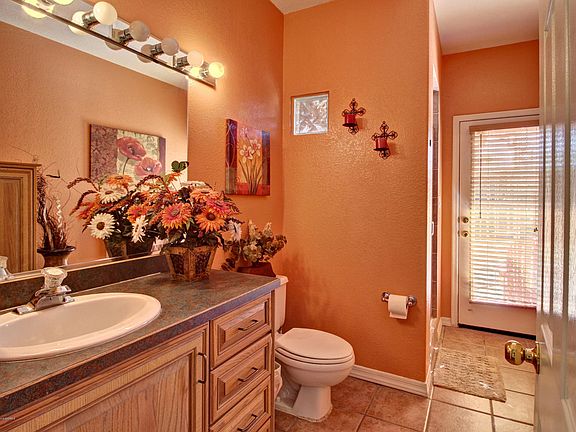 5th image of 2848 Diamond Springs Dr