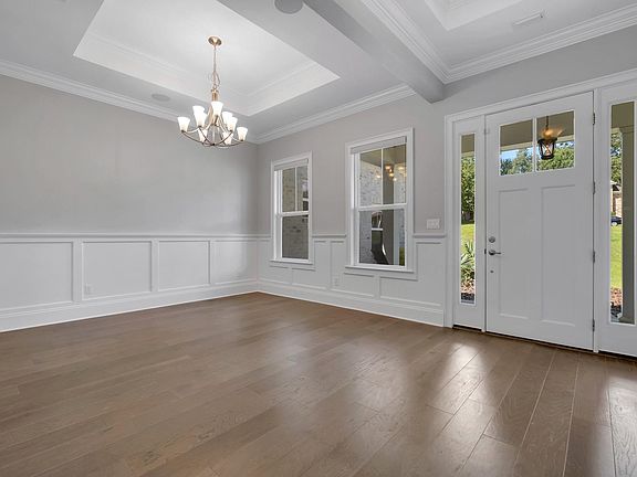 2nd image of 9240 Shoal Creek Dr