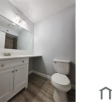2845 Winkler Ave #317 — Photo 12