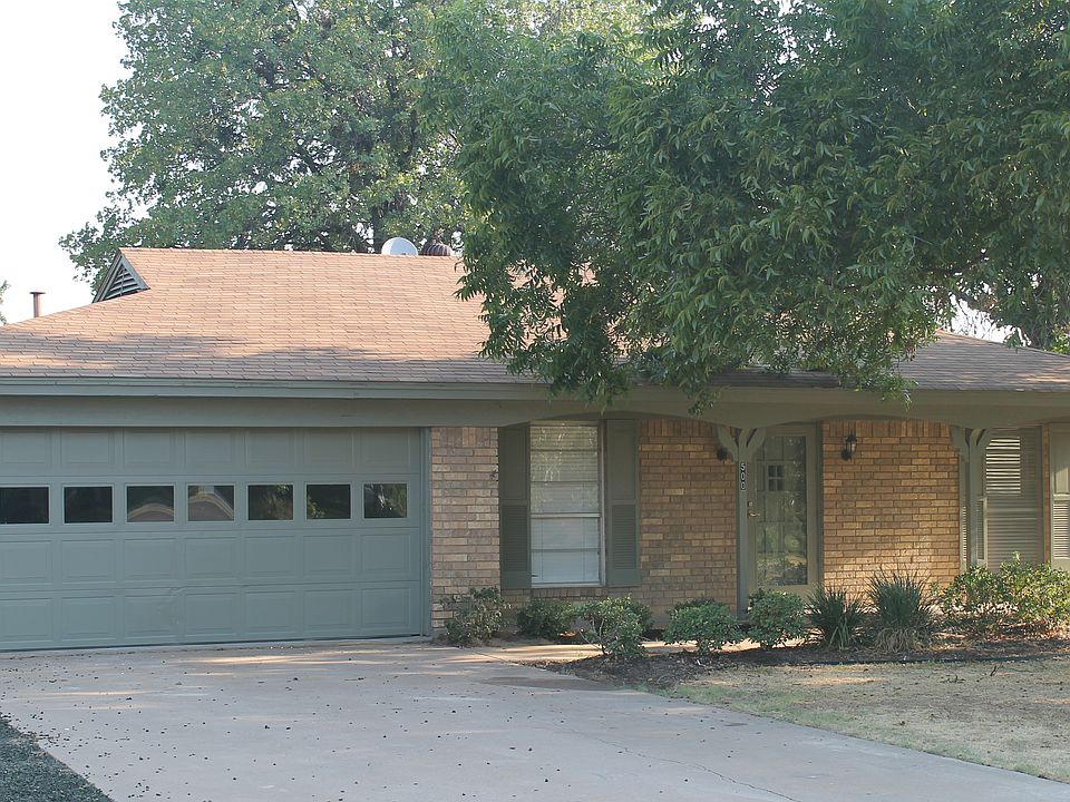 1st image of 500 Beverly Dr