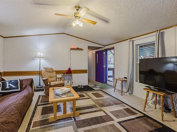 4th image of 224 Fireside Street