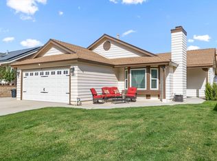 28475 Victoria Rd, Castaic, CA 91384