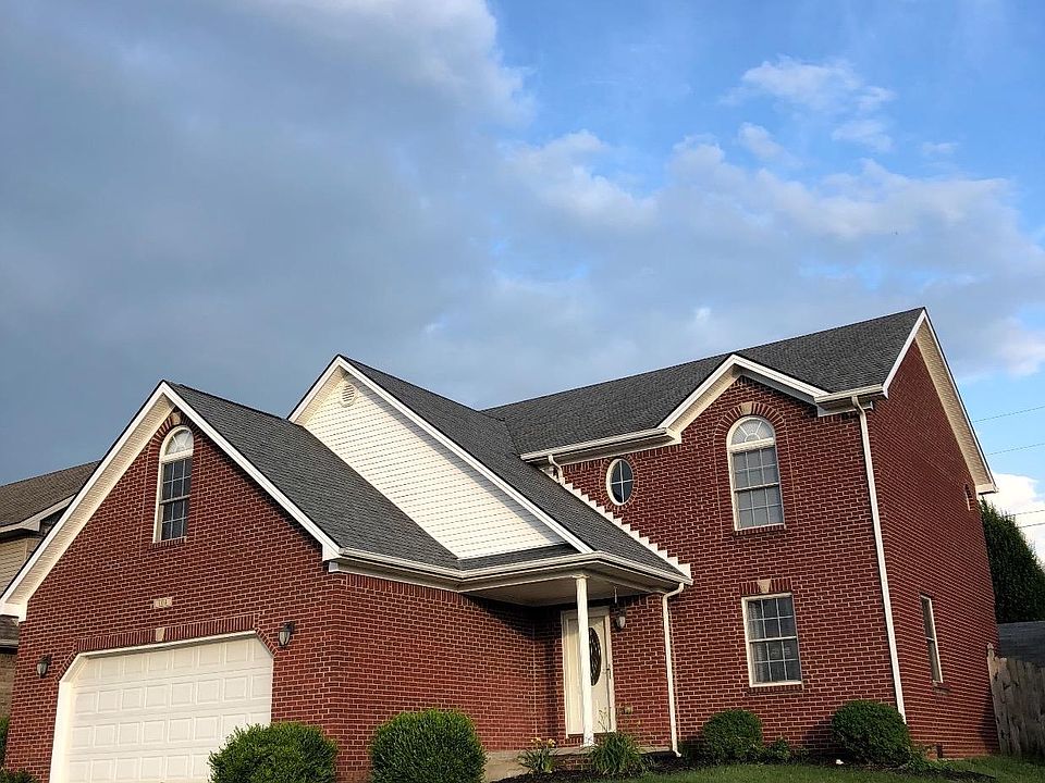 1st image of 104 Bennett Dr