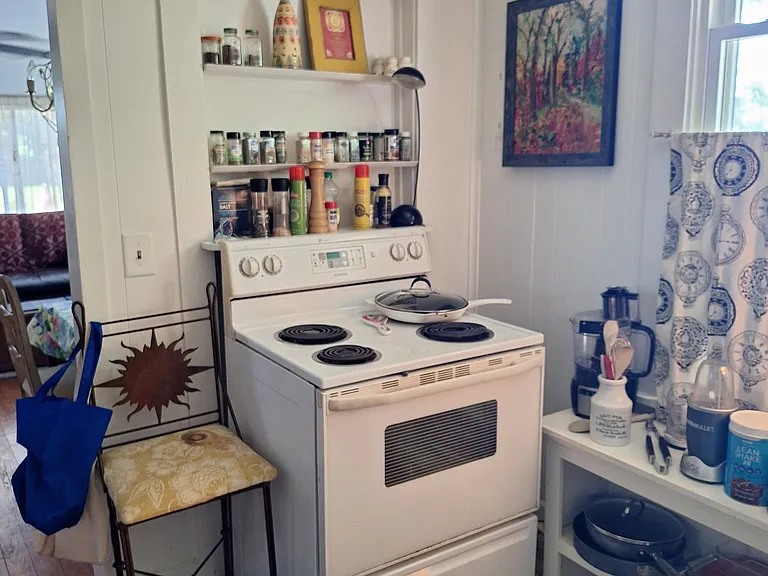 1204 N Madison St — Photo 4