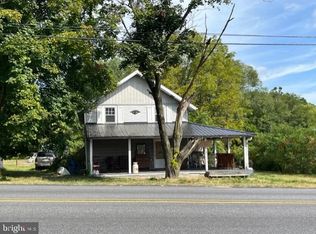 612 N Baltimore Ave, Mount Holly Springs, PA 17065