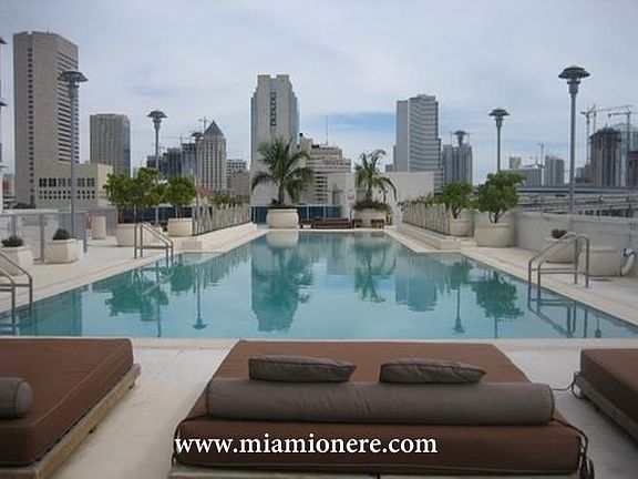 4th image of 690 SW 1st St #1238