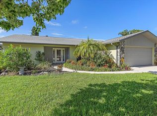 4814 Country Oaks Blvd, Sarasota, FL 34243
