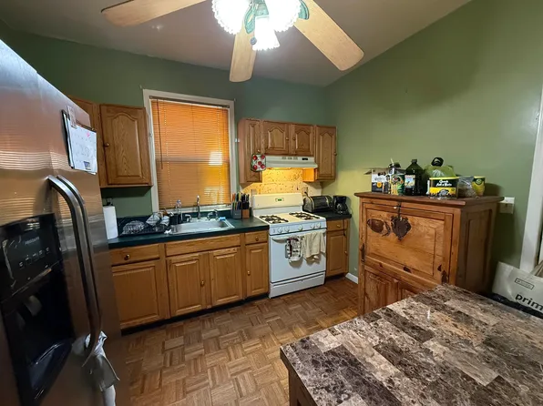 231 Jewett Avenue image 1 of 15