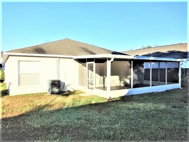 12826 Lake Vista Dr — Photo 17