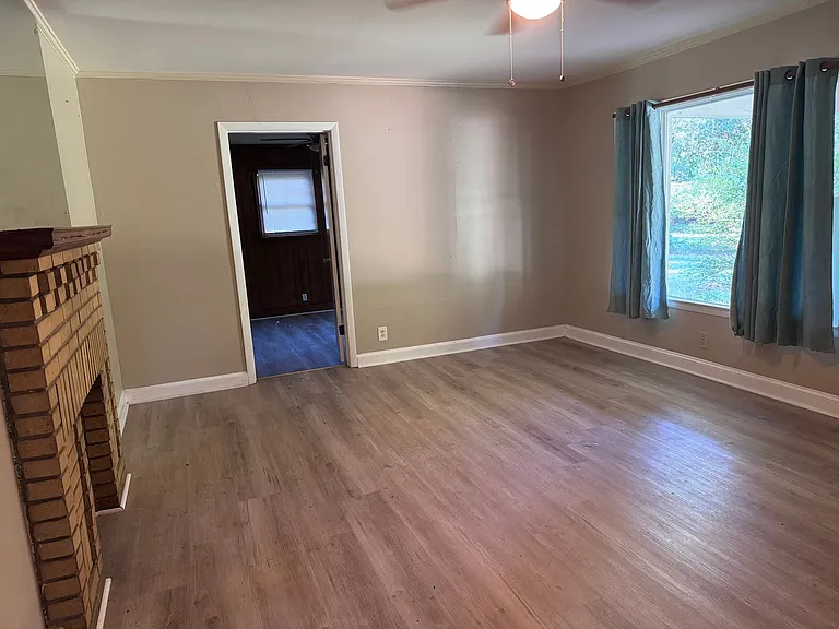 126 Pine Valley Rd — Photo 4