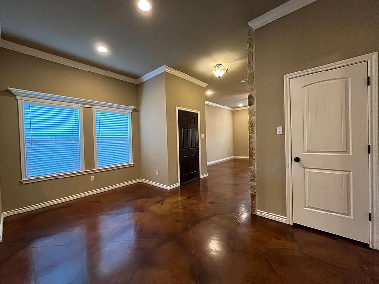 3108 Silver Saddle Dr — Photo 6