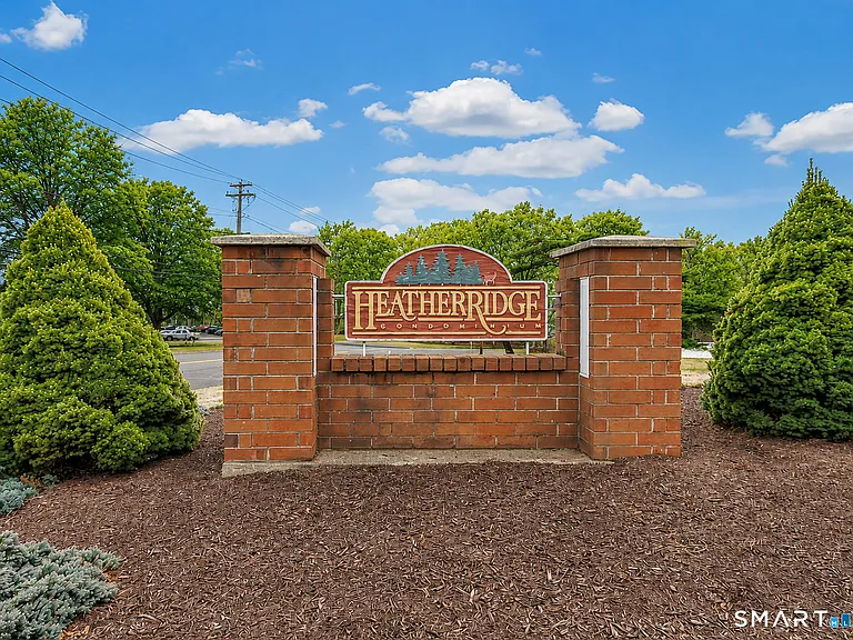 63 Heather Rdg — Photo 10