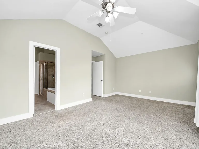 8715 Meadowcroft Dr #404 — Photo 19