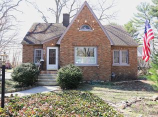 147 W Norton Ave, Norton Shores, MI 49444