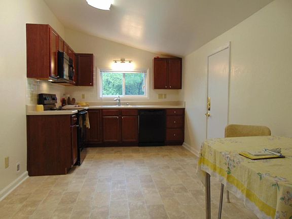 3rd image of 1629 Davanna St