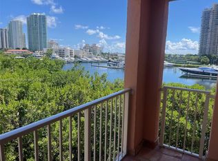 19701 E Country Club Dr #5408, Aventura, FL 33180