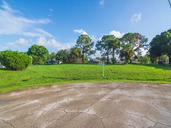 Tbd SW Teulon Court, Port St Lucie, FL 34953