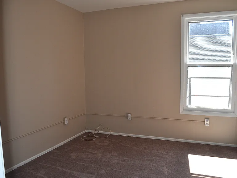 44 N Pine Ave #2F — Photo 10