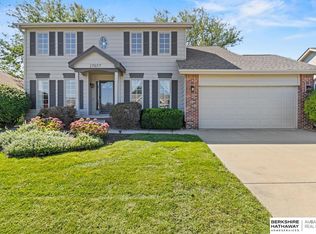 17057 Orchard Ave, Omaha, NE 68135