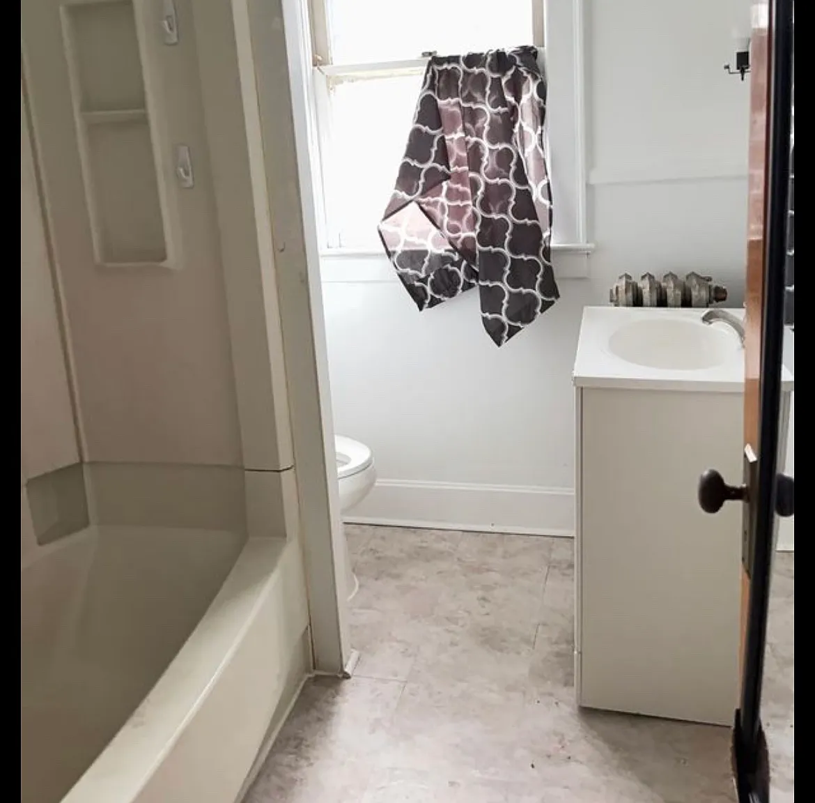 706 Cypress Ave — Photo 4