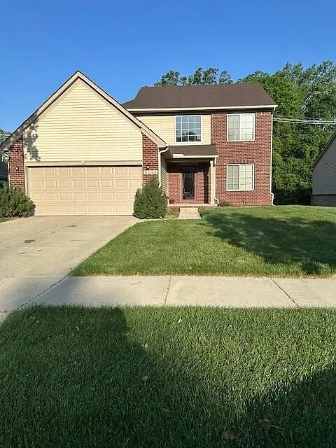 6048 Treetops Dr