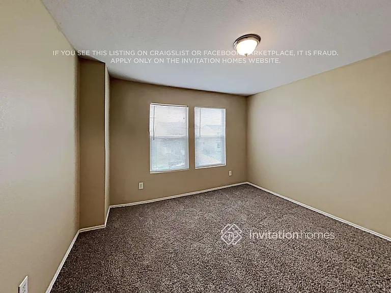 14438 Moreno Ave — Photo 10