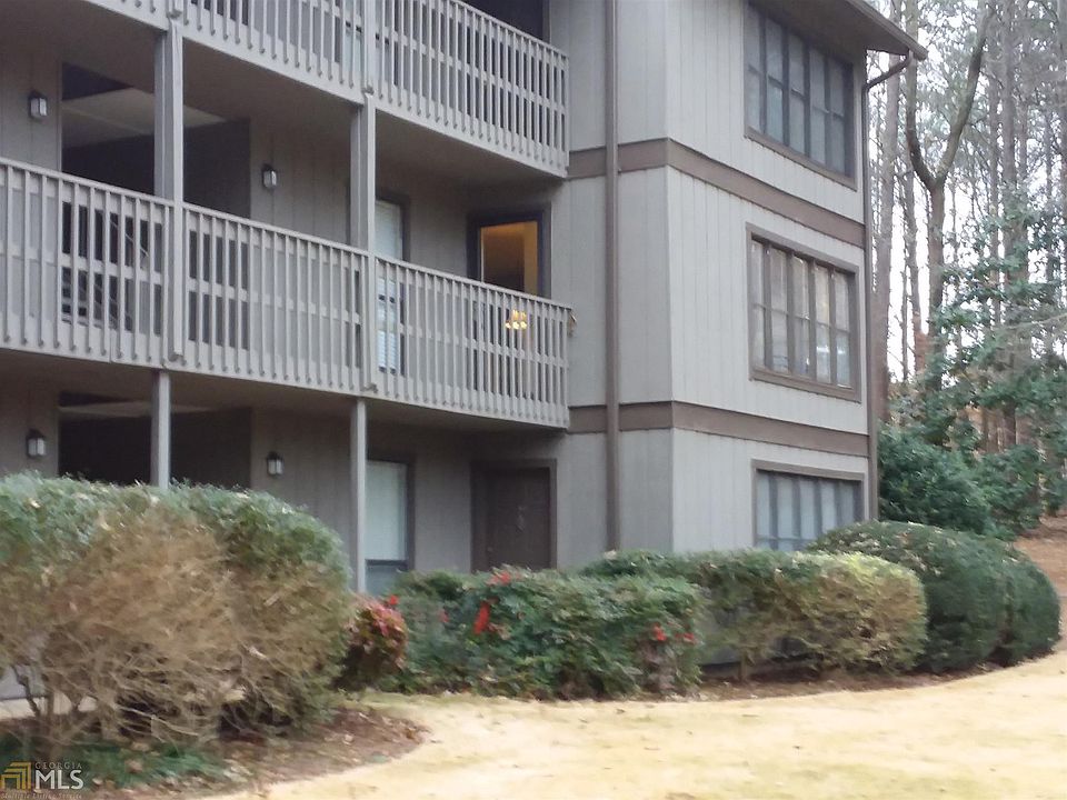 1st image of 407 Smokerise Cir SE