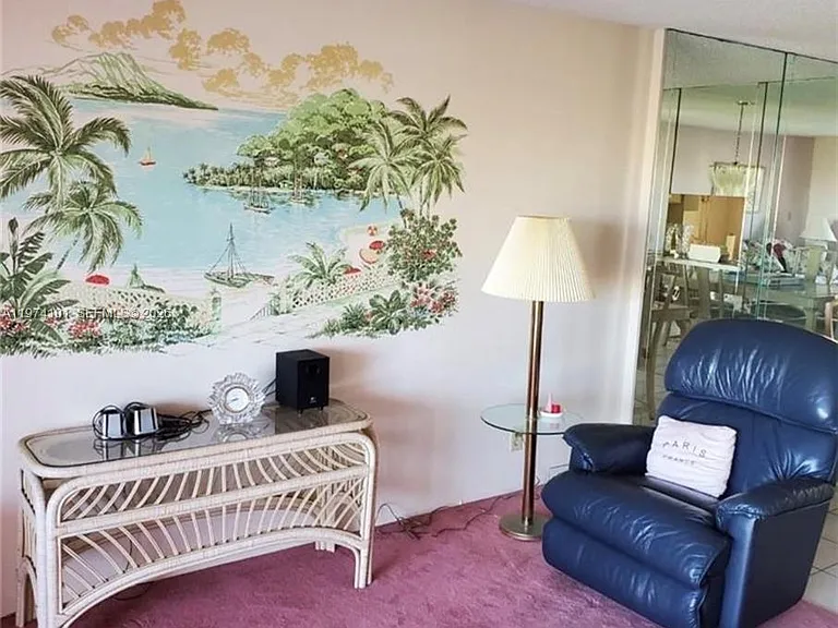 441 SE 3rd St #505 — Photo 7