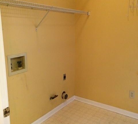 5th image of 140 Celia Ct