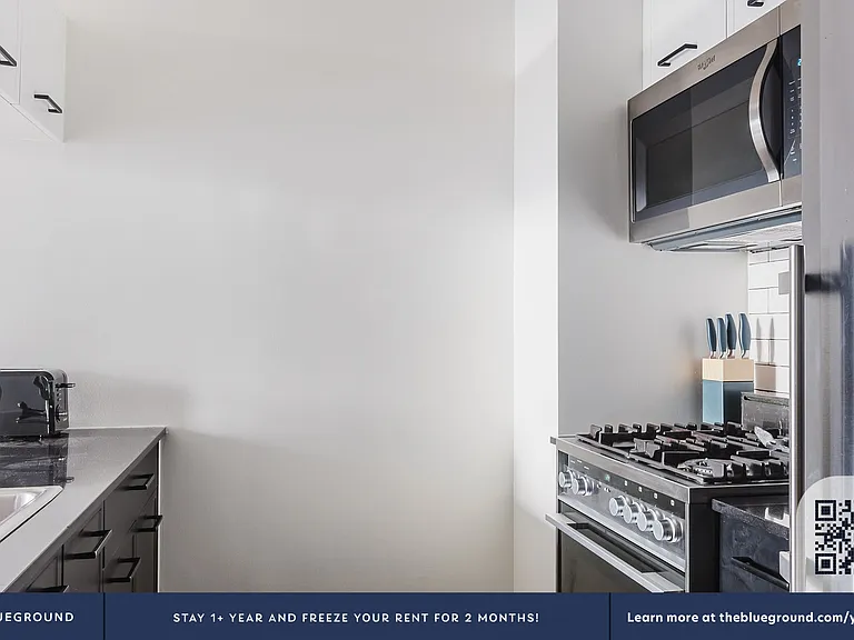 67 Wall St #17G — Photo 7