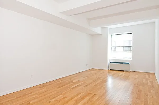 Rented by Nest Seekers International | media 6