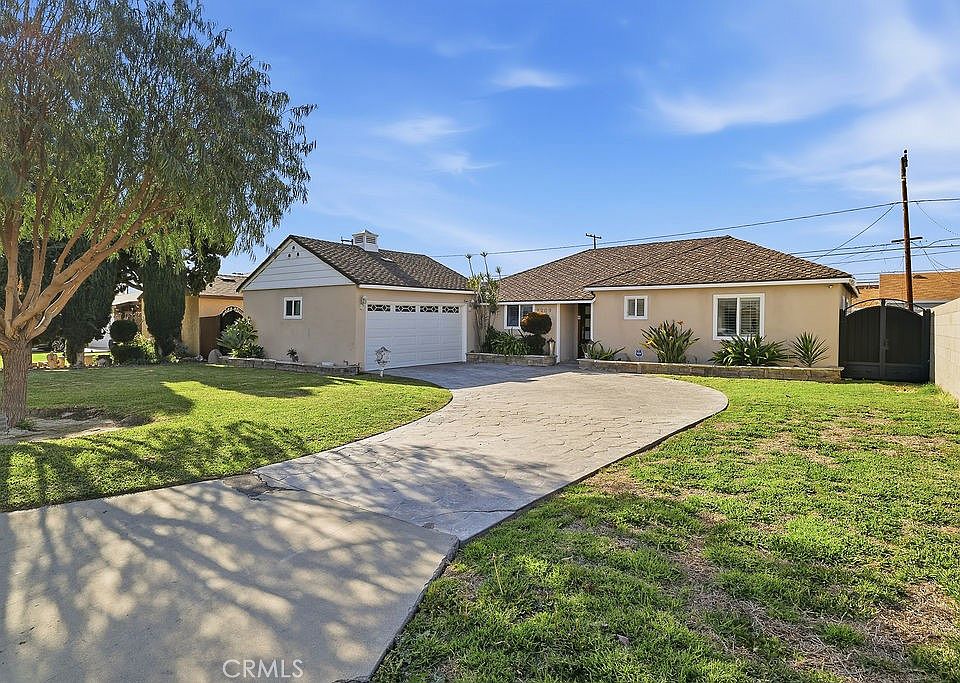 1st image of 7209 Lynalan Ave