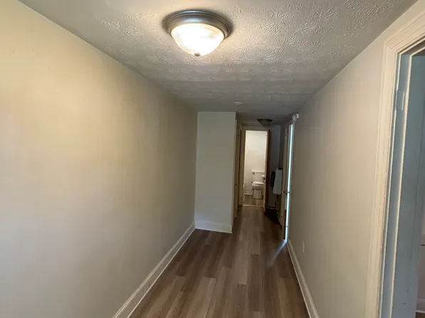 1 bed, 1.0 bath, $850, 517 Randolph St #5, Staunton, VA 24401