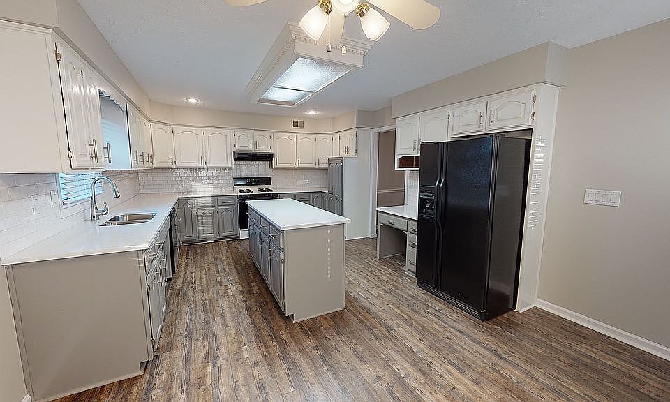 1st image of 232 Winding Way