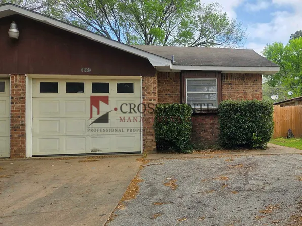 115 Queens Ct, Longview, TX 75604