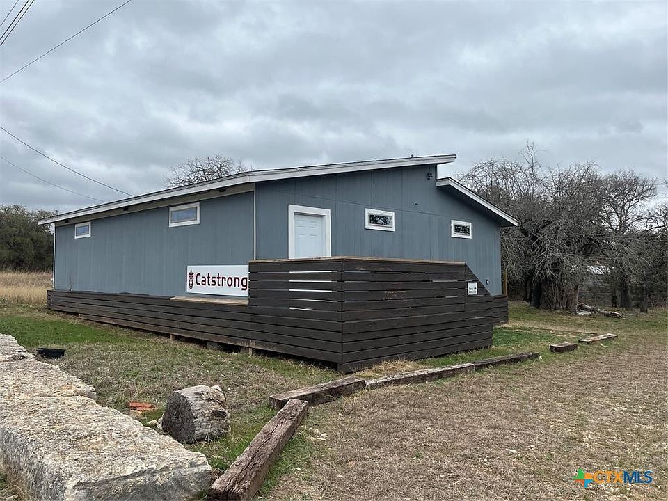 2nd image of 16942 State Highway 195