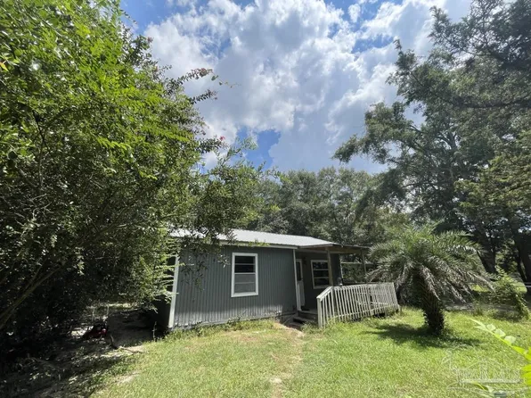 3254 De La Rue Dr, Milton, FL 32583