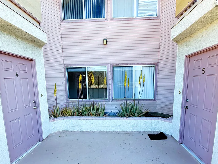 3119 Foothill Blvd #4 — Photo 36