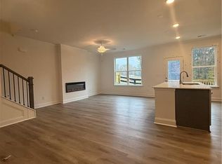 874 Porter Ridge Ln, Decatur, GA 30032