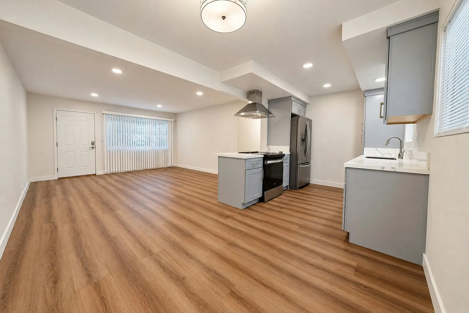 1206 Amethyst Street, Unit B — Photo 2
