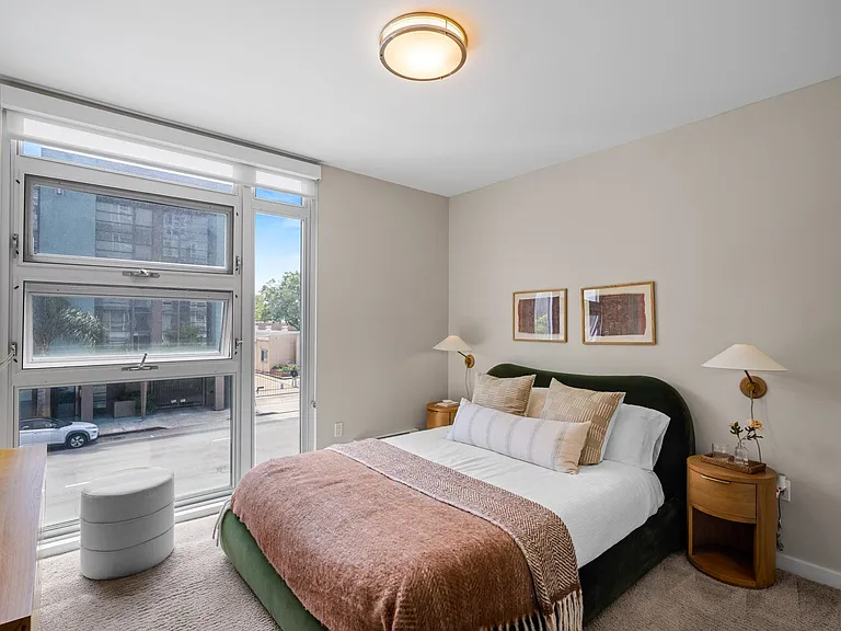 Large Bedroom at L Seven Apartments in San Francisco, CA 94103