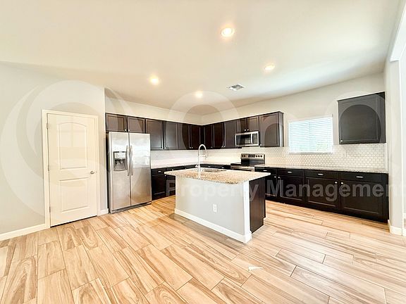 4th image of 4101 W Alabama Ln