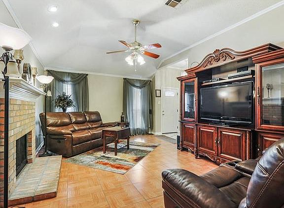 4th image of 1229 Jung Blvd