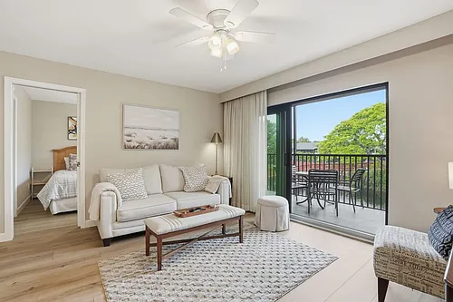 600 Neapolitan Way Photo 1