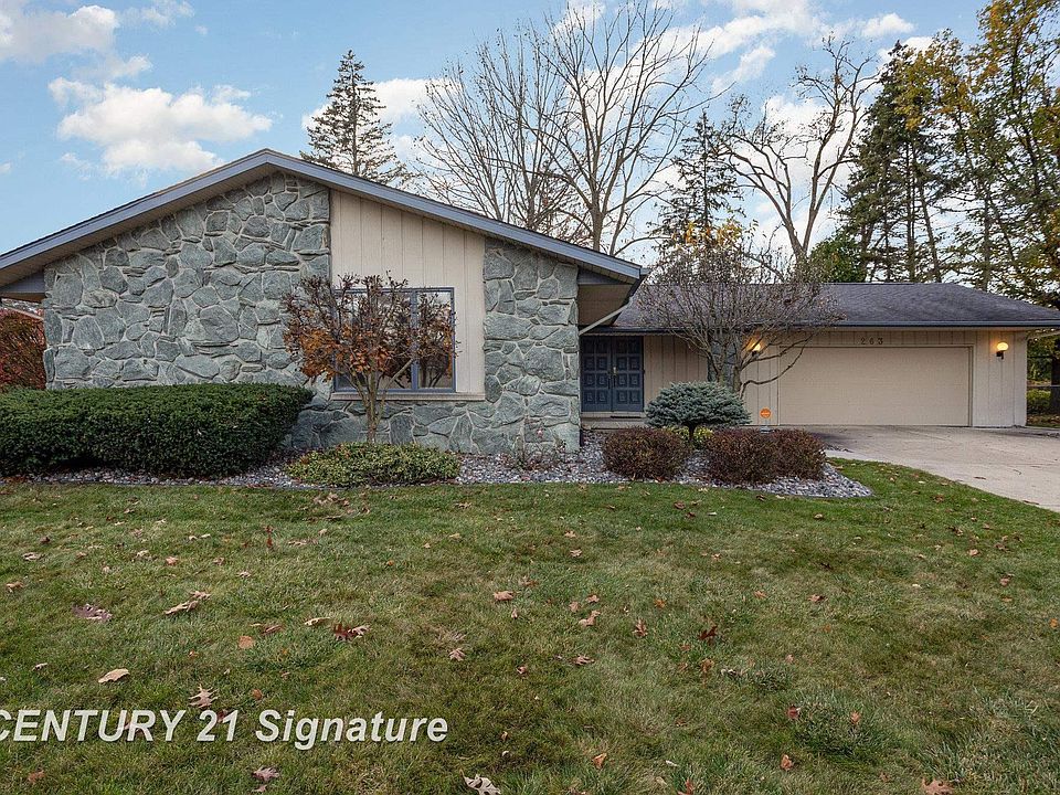 1st image of 263 Canterbury Dr