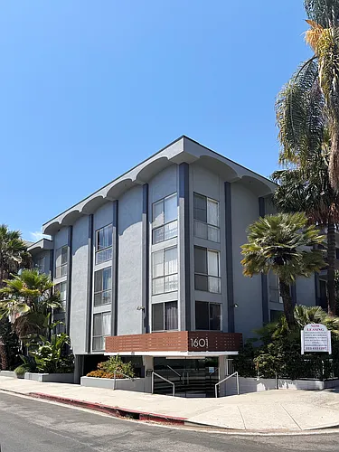 Park Plaza LLC Photo 1