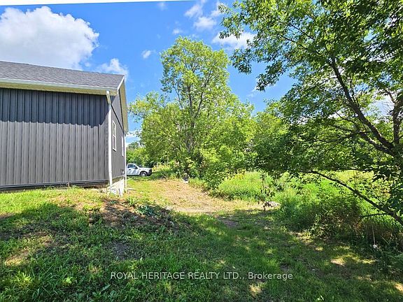 4th image of 1009 Elm Tree Rd