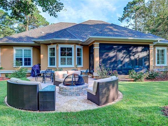 3rd image of 46 Sedge Fern Dr