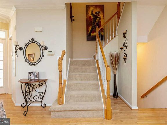 4th image of 200 Twelve Oaks Dr